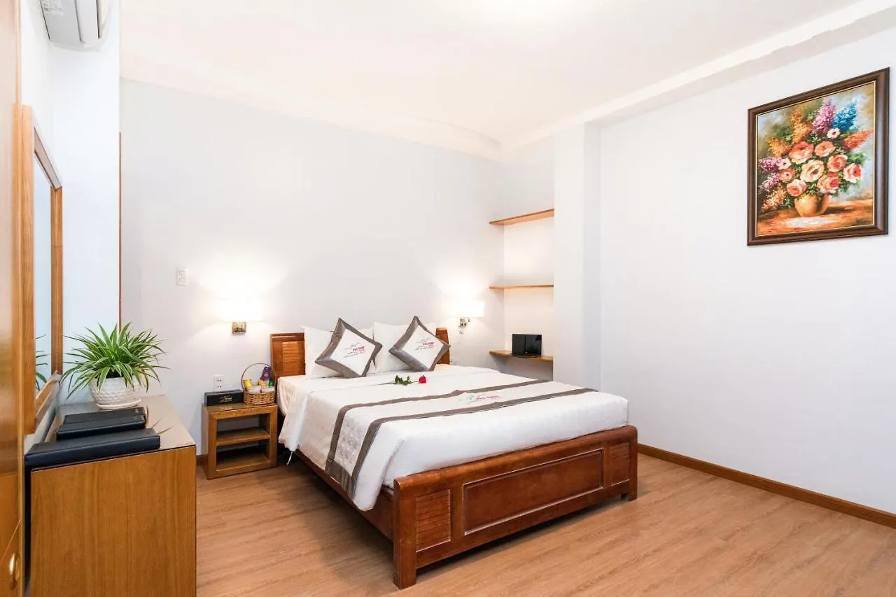 Reddoorz Yen Nam Hotel Hoang Van Thu Ho Chi Minh City 3*,  Vietnam